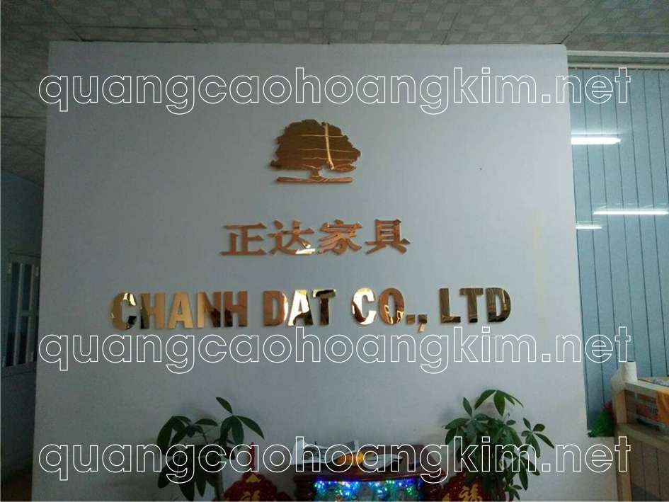 backdrop van phong gan logo inox 15 - BACKDROP VĂN PHÒNG GẮN LOGO INOX ĐẸP VÀ SANG TRỌNG