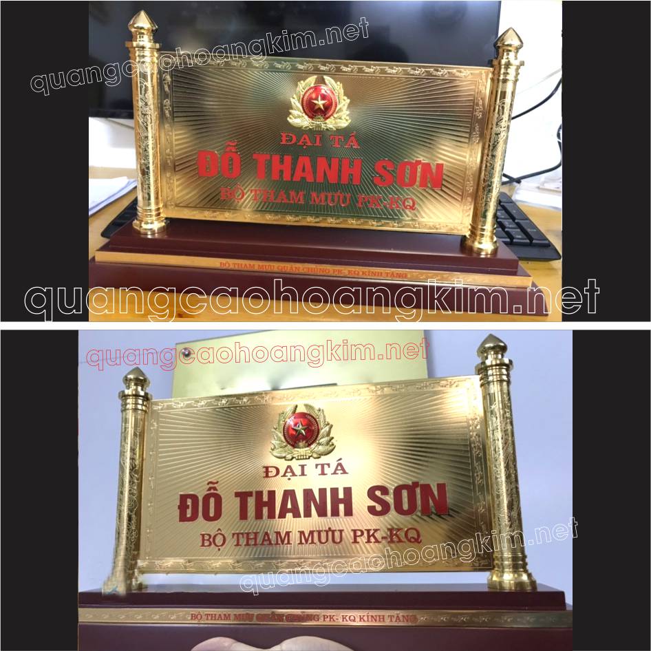 bien chuc danh quan doi 2 cot dong go hoa van rong 4 - BIỂN CHỨC DANH QUÂN ĐỘI, BẢNG TÊN ĐỂ BÀN CỰC ĐẸP