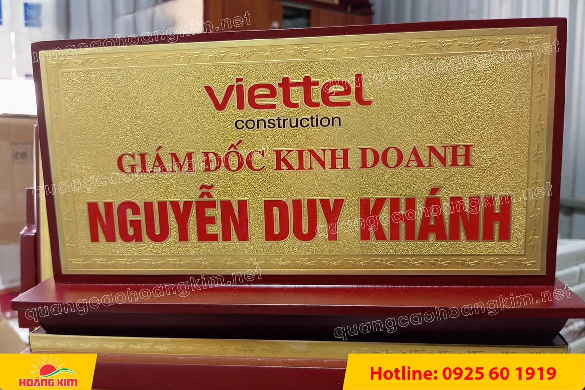 bien chuc danh quan doi dong go 2 mat de tam cap 5 - BIỂN CHỨC DANH QU&Acirc;N ĐỘI, BẢNG T&Ecirc;N ĐỂ B&Agrave;N CỰC ĐẸP