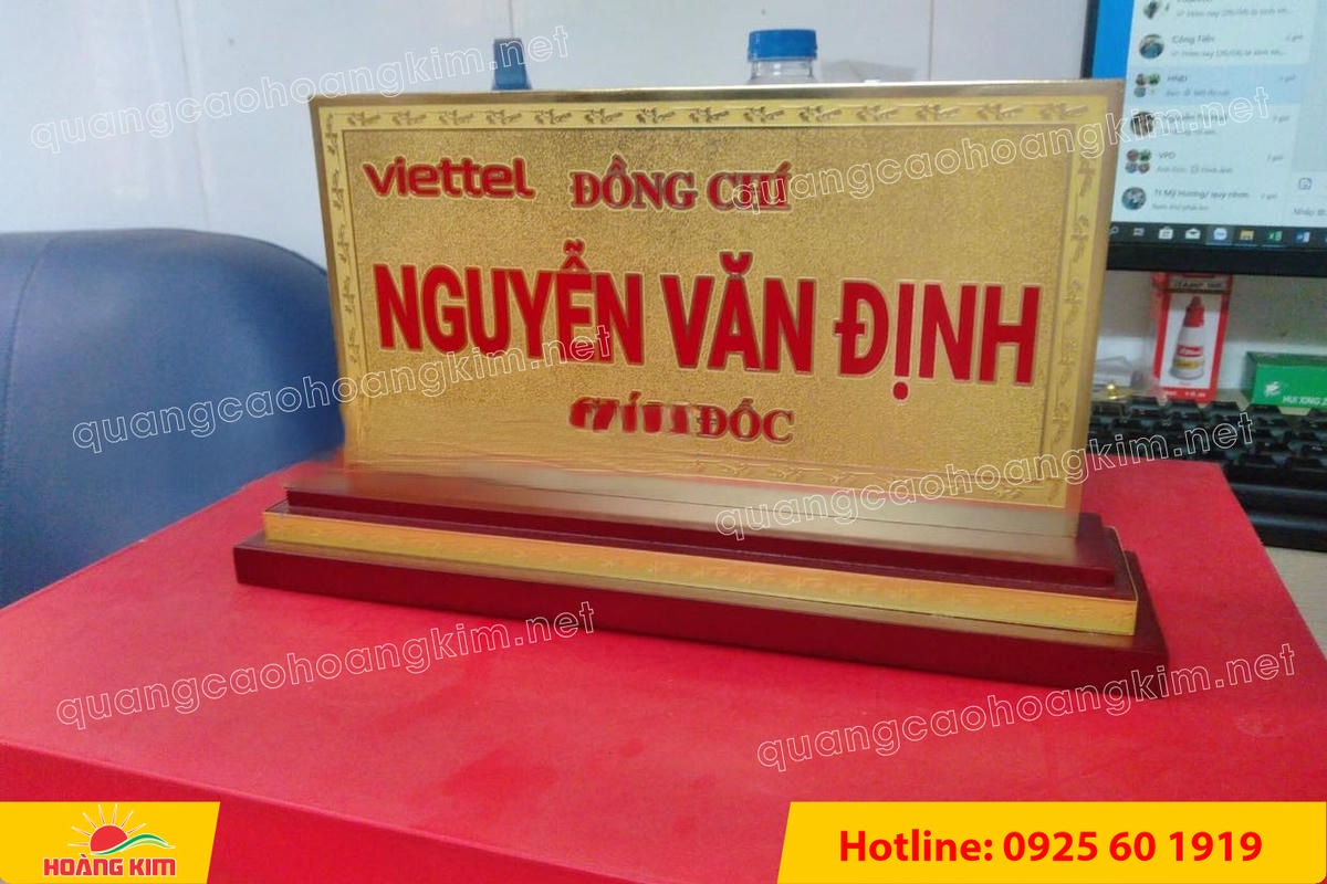 bien chuc danh quan doi mat dong 2mm kt11x22cm de go khong ma vang 4 - BIỂN CHỨC DANH QU&Acirc;N ĐỘI, BẢNG T&Ecirc;N ĐỂ B&Agrave;N CỰC ĐẸP