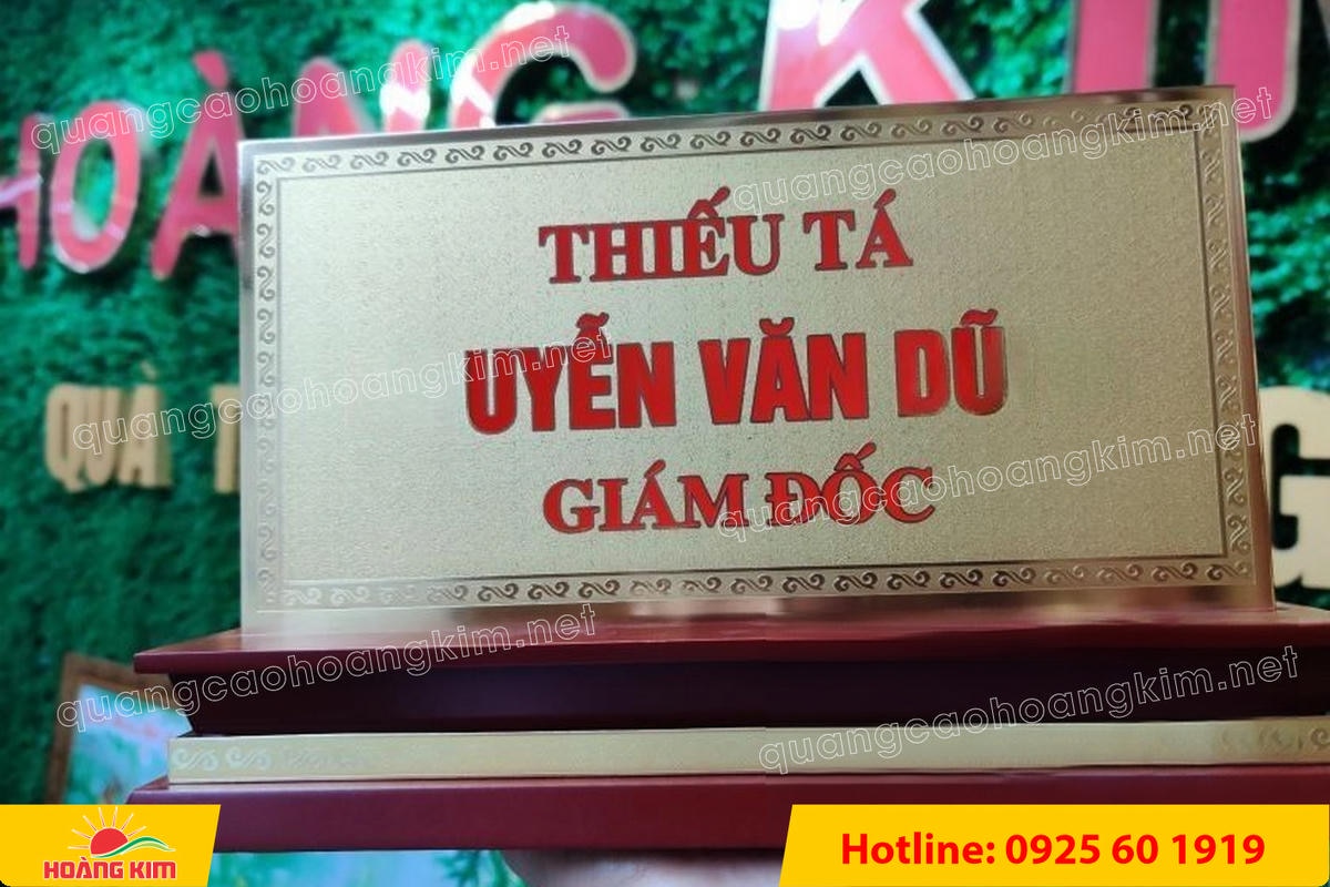 bien chuc danh quan doi mat dong 2mm kt125x255cm de go khong ma vang 4 - BIỂN CHỨC DANH QU&Acirc;N ĐỘI, BẢNG T&Ecirc;N ĐỂ B&Agrave;N CỰC ĐẸP