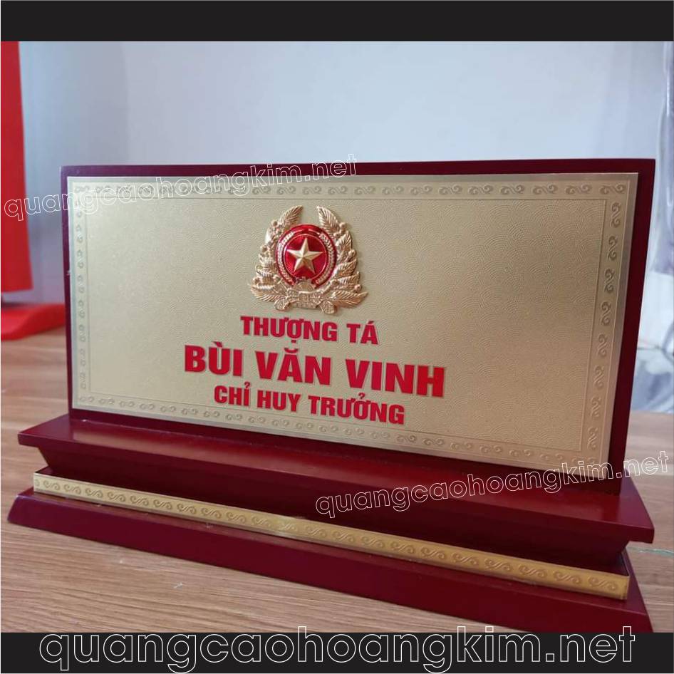 bien chuc danh quan doi mat dong go de tam cap 6 - BIỂN CHỨC DANH QUÂN ĐỘI, BẢNG TÊN ĐỂ BÀN CỰC ĐẸP