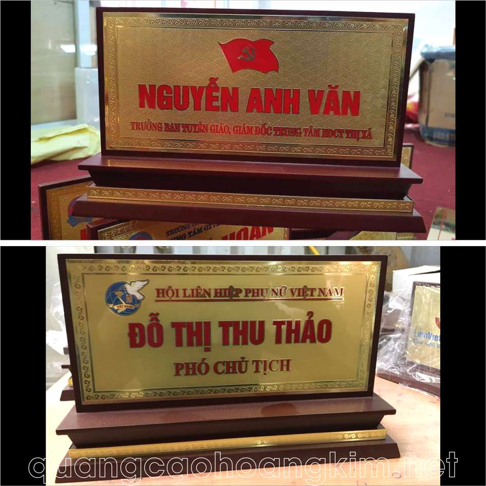 bang chuc danh de ban khoi dang co quan nha nuoc dong go de tam cap 25 - BẢNG CHỨC DANH ĐỂ BÀN KHỐI ĐẢNG, CƠ QUAN NHÀ NƯỚC ĐẸP