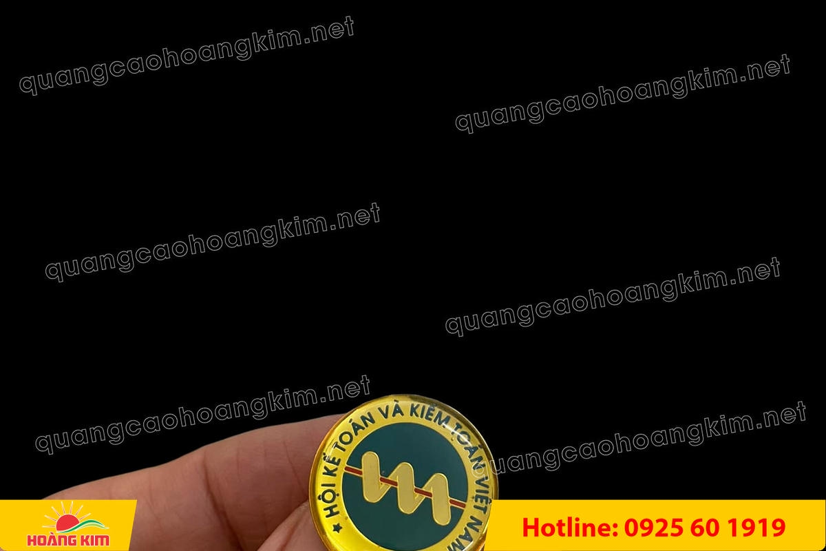 huy hieu cai ao ma vang 24k do mau logo 112 - HUY HIỆU C&Agrave;I &Aacute;O MẠ V&Agrave;NG 24K ĐỔ M&Agrave;U LOGO SANG TRỌNG