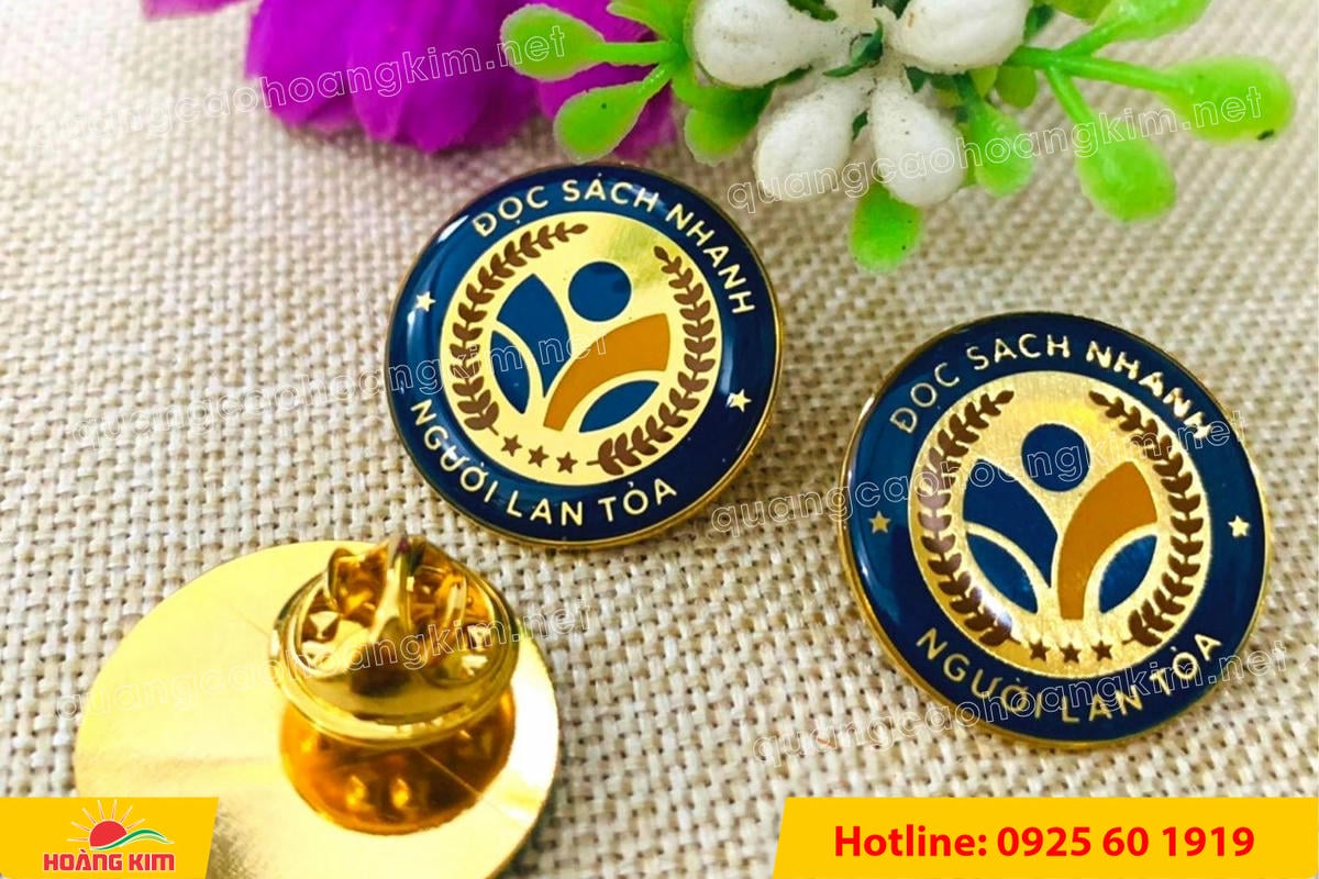 huy hieu cai ao ma vang 24k do mau logo 127 - HUY HIỆU C&Agrave;I &Aacute;O MẠ V&Agrave;NG 24K ĐỔ M&Agrave;U LOGO SANG TRỌNG