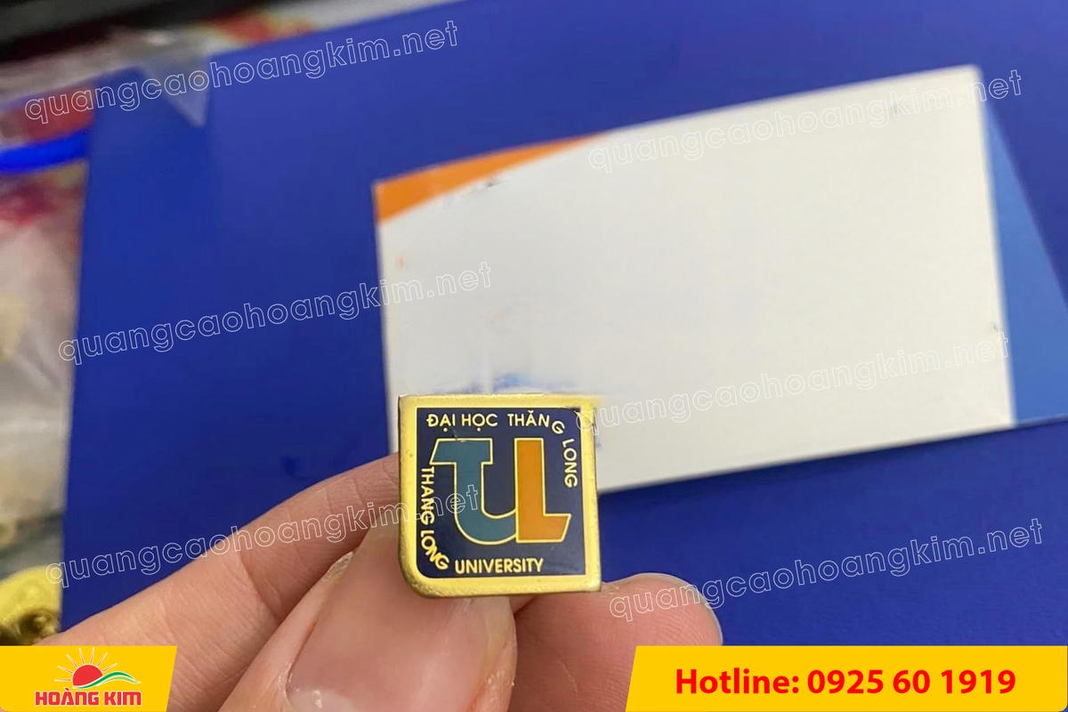 huy hieu cai ao ma vang 24k do mau logo 146 - HUY HIỆU C&Agrave;I &Aacute;O MẠ V&Agrave;NG 24K ĐỔ M&Agrave;U LOGO SANG TRỌNG