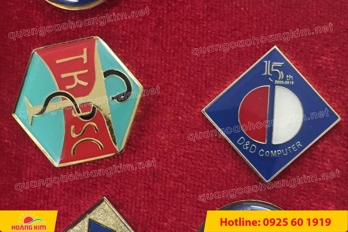 huy hieu cai ao ma vang 24k do mau logo 22 - HUY HIỆU C&Agrave;I &Aacute;O MẠ V&Agrave;NG 24K ĐỔ M&Agrave;U LOGO SANG TRỌNG