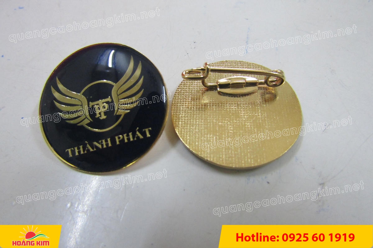 huy hieu cai ao ma vang 24k do mau logo 35 - HUY HIỆU C&Agrave;I &Aacute;O MẠ V&Agrave;NG 24K ĐỔ M&Agrave;U LOGO SANG TRỌNG