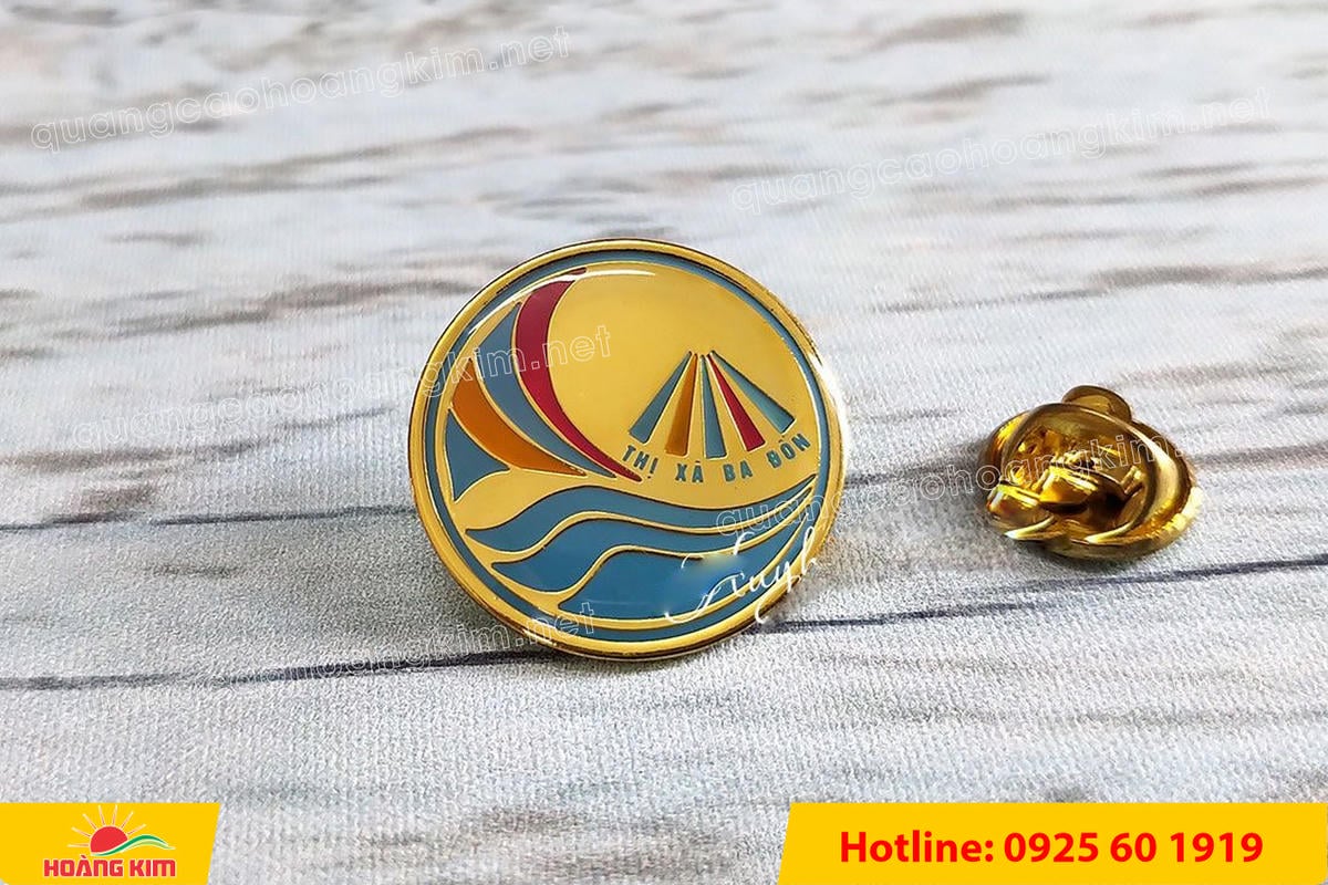 huy hieu cai ao ma vang 24k do mau logo 38 - HUY HIỆU C&Agrave;I &Aacute;O MẠ V&Agrave;NG 24K ĐỔ M&Agrave;U LOGO SANG TRỌNG