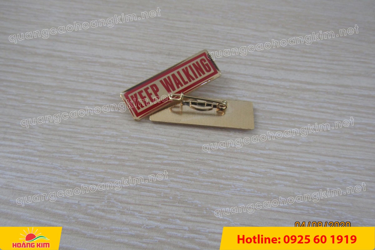 huy hieu cai ao ma vang 24k do mau logo 67 - HUY HIỆU C&Agrave;I &Aacute;O MẠ V&Agrave;NG 24K ĐỔ M&Agrave;U LOGO SANG TRỌNG