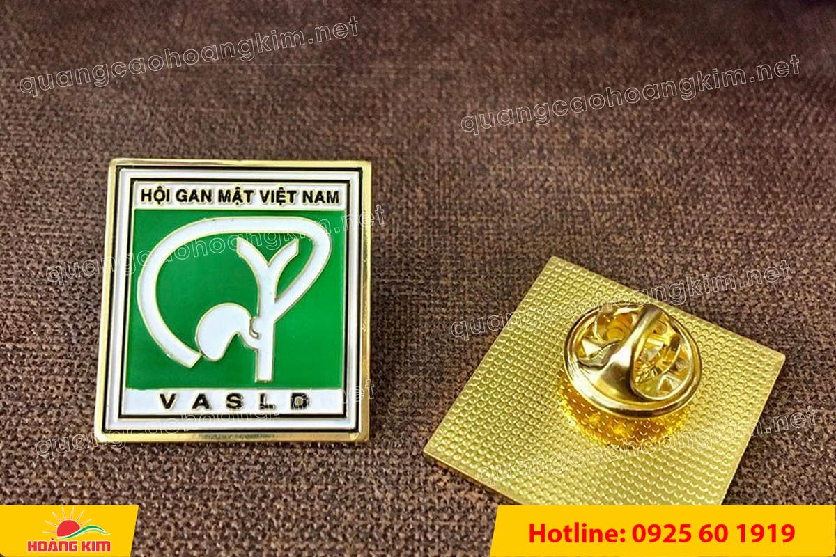 huy hieu cai ao ma vang 24k do mau logo 82 - HUY HIỆU C&Agrave;I &Aacute;O MẠ V&Agrave;NG 24K ĐỔ M&Agrave;U LOGO SANG TRỌNG