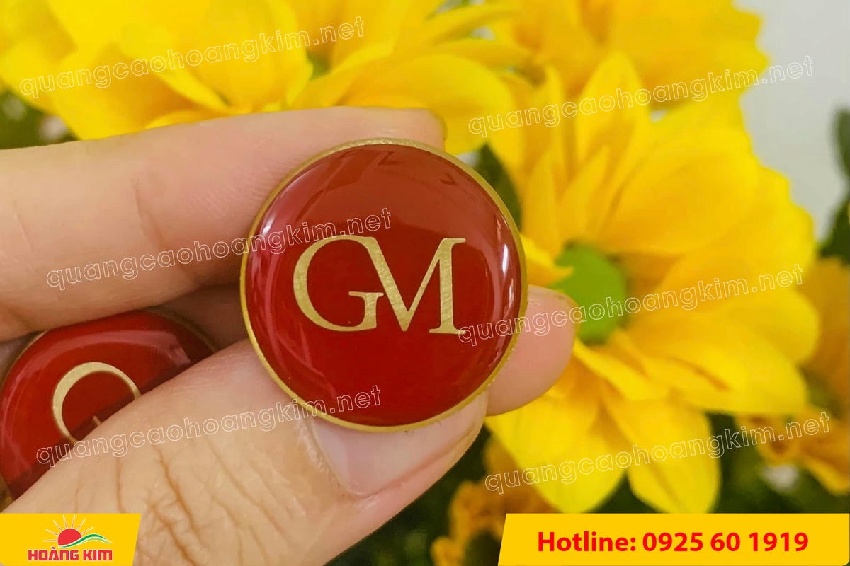 huy hieu cai ao ma vang 24k do mau logo 95 - HUY HIỆU C&Agrave;I &Aacute;O MẠ V&Agrave;NG 24K ĐỔ M&Agrave;U LOGO SANG TRỌNG