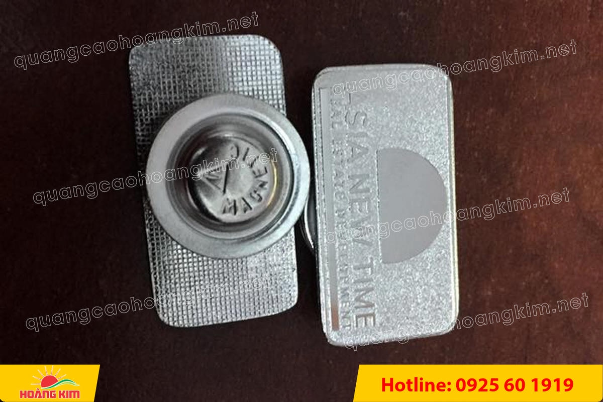 huy hieu dong an mon ma bac cai ao 7 - HUY HIỆU ĐỒNG ĂN M&Ograve;N MẠ BẠC &ndash; THIẾT KẾ THEO LOGO DOANH NGHIỆP