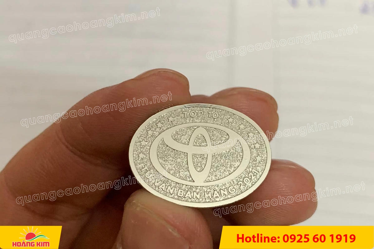 huy hieu duc ma bac dap noi 3d logo 15 - HUY HIỆU Đ&Uacute;C MẠ BẠC CAO CẤP &ndash; DẬP NỔI 3D LOGO