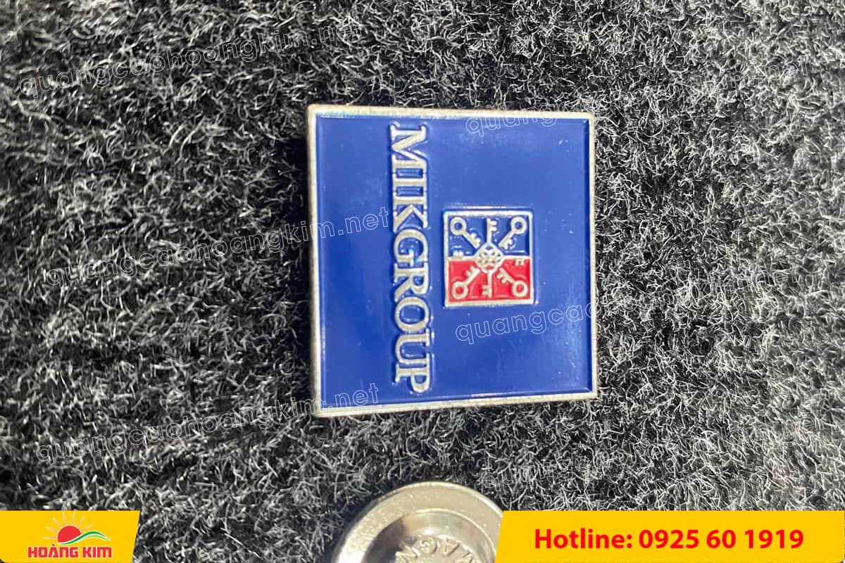 huy hieu duc ma bac dap noi 3d logo 20 - HUY HIỆU Đ&Uacute;C MẠ BẠC CAO CẤP &ndash; DẬP NỔI 3D LOGO