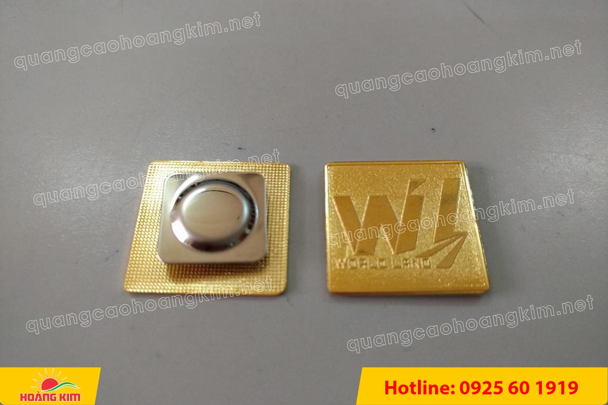 huy hieu vang dong nen an mon cat san 12 - HUY HIỆU V&Agrave;NG ĐỒNG ĂN M&Ograve;N NỀN SẦN C&Aacute;T CAO CẤP