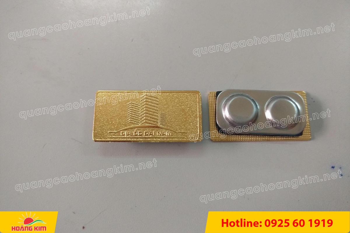 huy hieu vang dong nen an mon cat san 19 - HUY HIỆU V&Agrave;NG ĐỒNG ĂN M&Ograve;N NỀN SẦN C&Aacute;T CAO CẤP