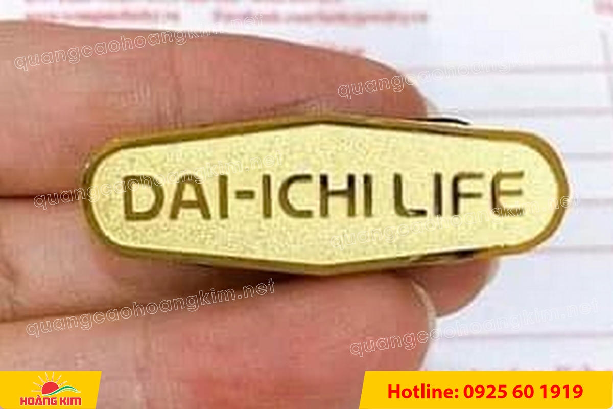 huy hieu vang dong nen an mon cat san 206 - HUY HIỆU V&Agrave;NG ĐỒNG ĂN M&Ograve;N NỀN SẦN C&Aacute;T CAO CẤP