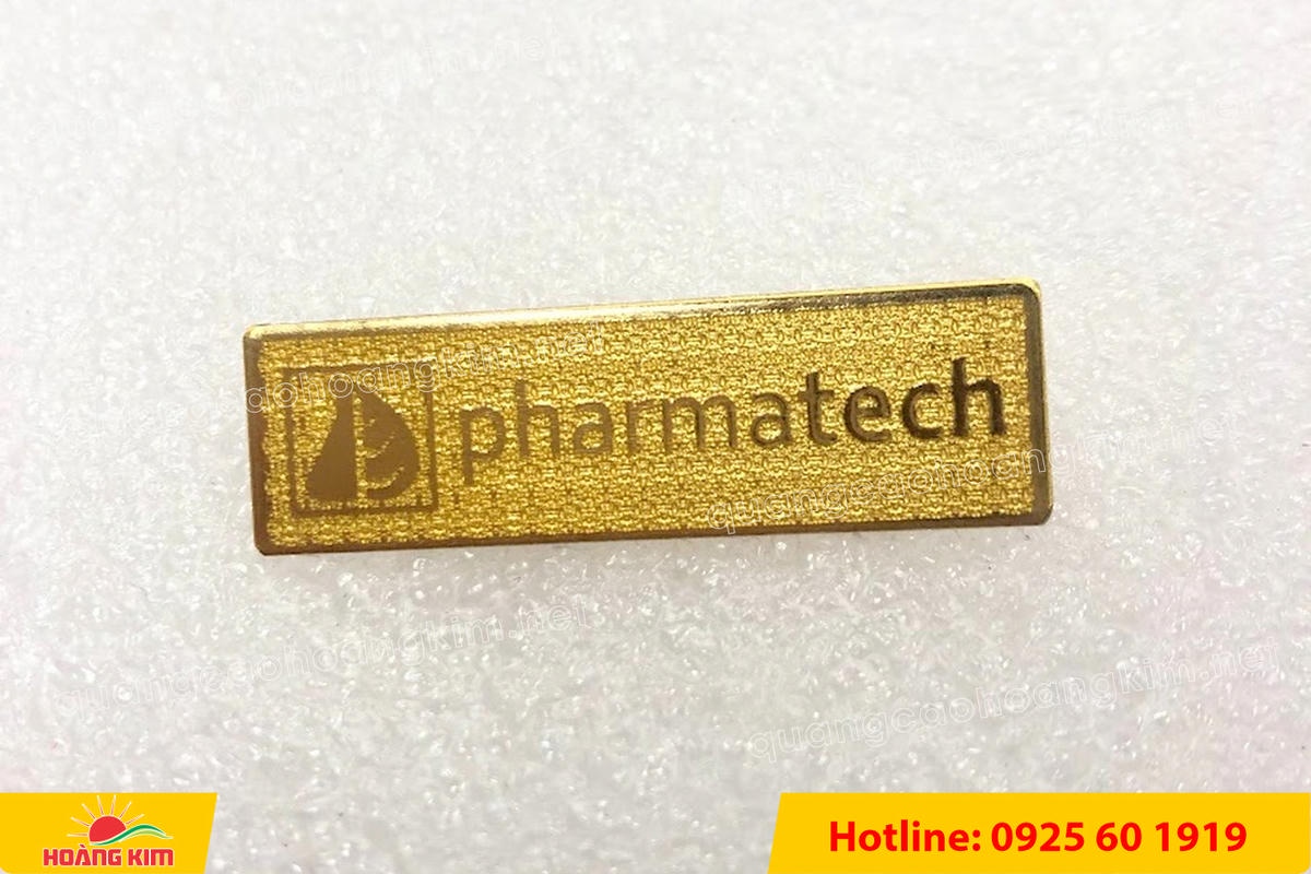 huy hieu vang dong nen an mon cat san 238 - HUY HIỆU V&Agrave;NG ĐỒNG ĂN M&Ograve;N NỀN SẦN C&Aacute;T CAO CẤP