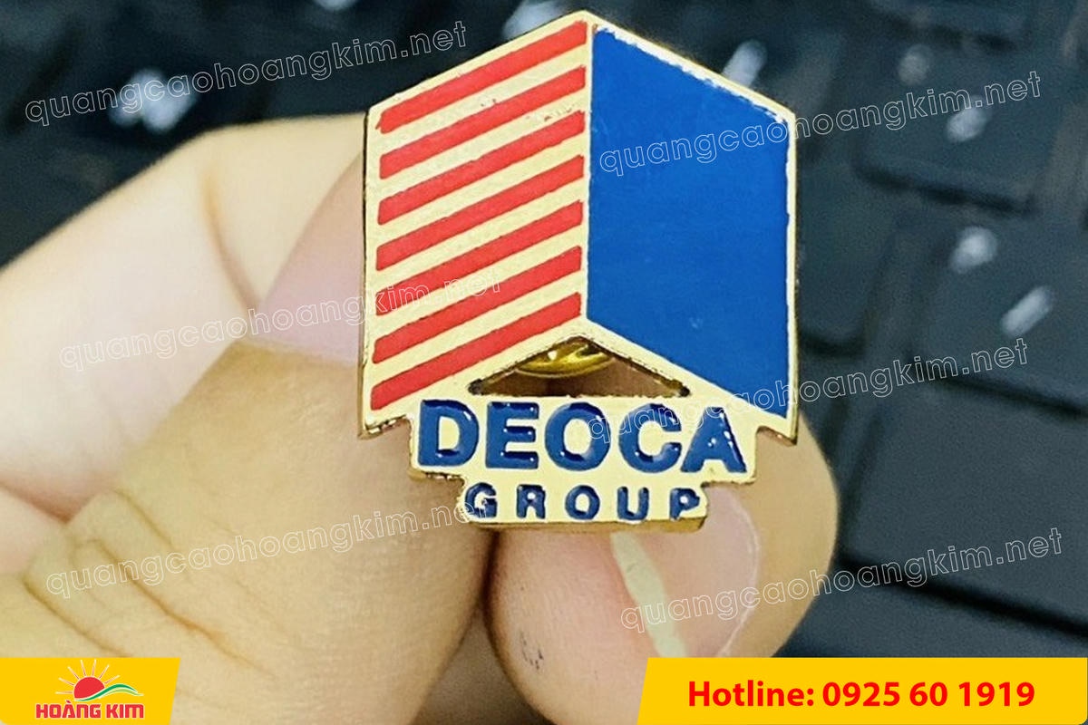 lam logo huy hieu cai ao cat be theo hinh co ma vang 24k 104 - L&Agrave;M LOGO, HUY HIỆU C&Agrave;I &Aacute;O ĐỒNG ĂN M&Ograve;N CẮT BẾ THEO H&Igrave;NH C&Oacute; MẠ V&Agrave;NG 24K SANG TRỌNG