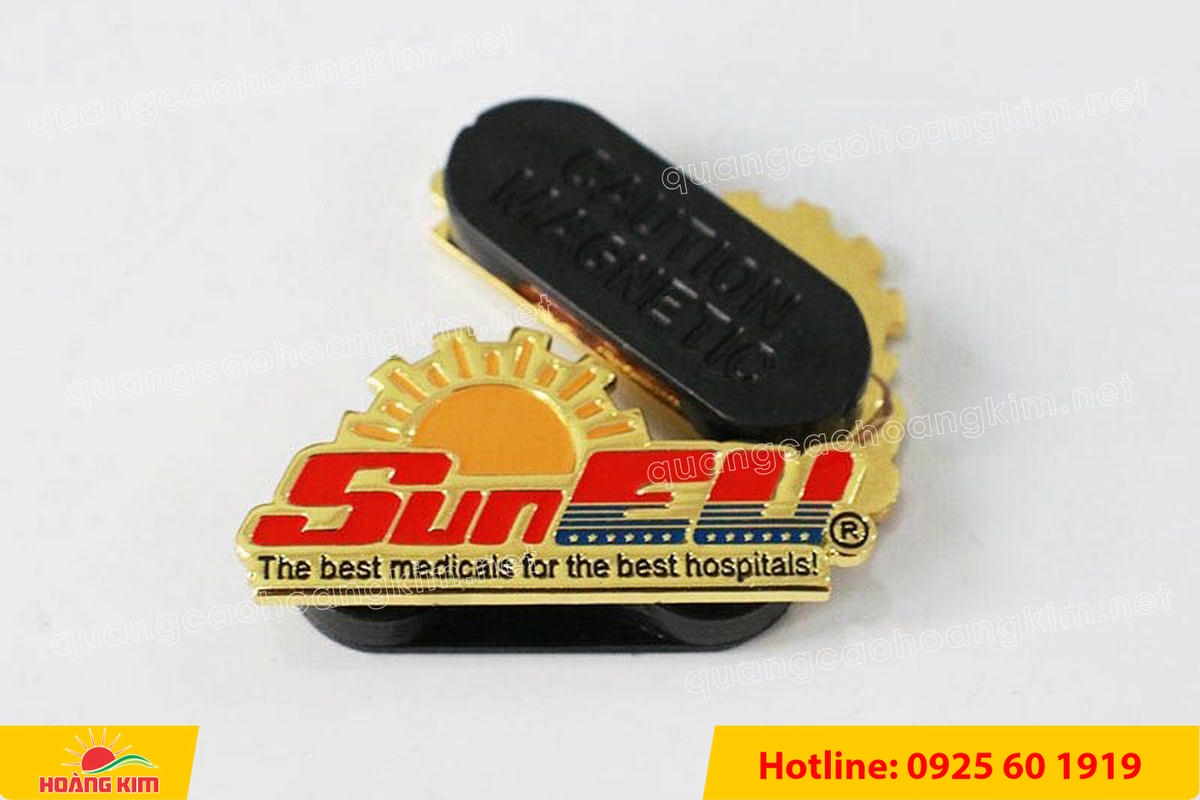 lam logo huy hieu cai ao cat be theo hinh co ma vang 24k 115 - L&Agrave;M LOGO, HUY HIỆU C&Agrave;I &Aacute;O ĐỒNG ĂN M&Ograve;N CẮT BẾ THEO H&Igrave;NH C&Oacute; MẠ V&Agrave;NG 24K SANG TRỌNG