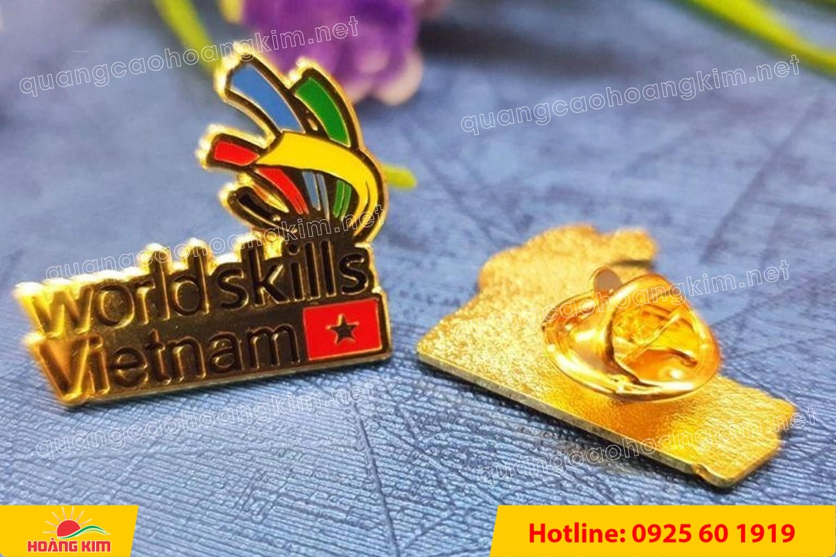 lam logo huy hieu cai ao cat be theo hinh co ma vang 24k 122 - L&Agrave;M LOGO, HUY HIỆU C&Agrave;I &Aacute;O ĐỒNG ĂN M&Ograve;N CẮT BẾ THEO H&Igrave;NH C&Oacute; MẠ V&Agrave;NG 24K SANG TRỌNG