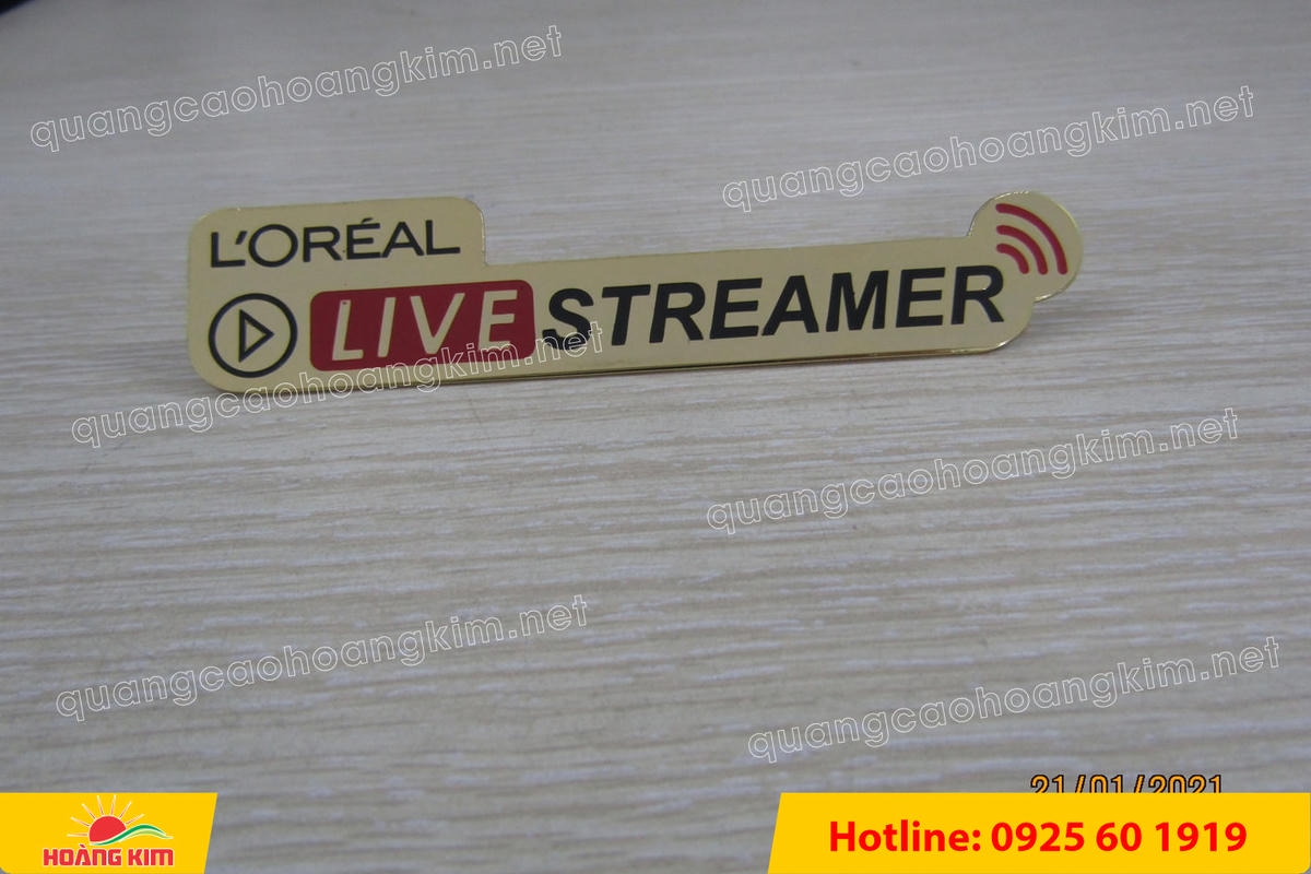 lam logo huy hieu cai ao cat be theo hinh co ma vang 24k 38 - L&Agrave;M LOGO, HUY HIỆU C&Agrave;I &Aacute;O ĐỒNG ĂN M&Ograve;N CẮT BẾ THEO H&Igrave;NH C&Oacute; MẠ V&Agrave;NG 24K SANG TRỌNG