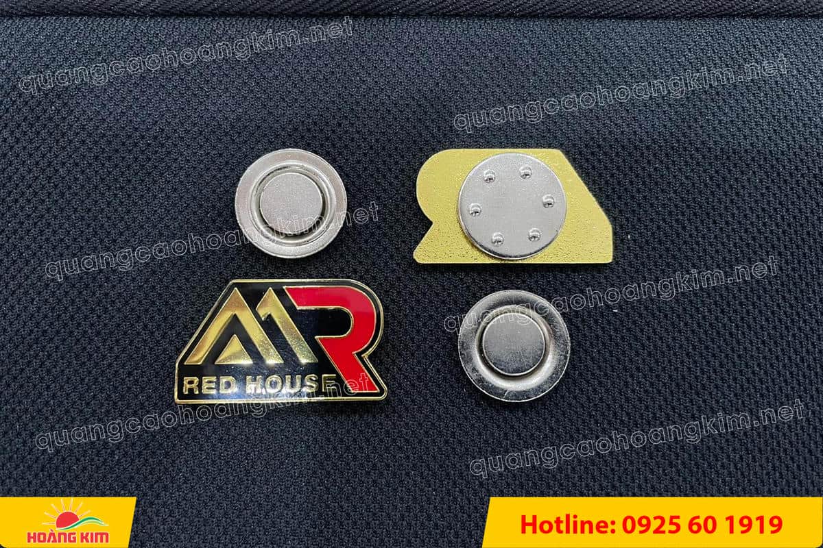 lam logo huy hieu cai ao cat be theo hinh co ma vang 24k 71 - L&Agrave;M LOGO, HUY HIỆU C&Agrave;I &Aacute;O ĐỒNG ĂN M&Ograve;N CẮT BẾ THEO H&Igrave;NH C&Oacute; MẠ V&Agrave;NG 24K SANG TRỌNG