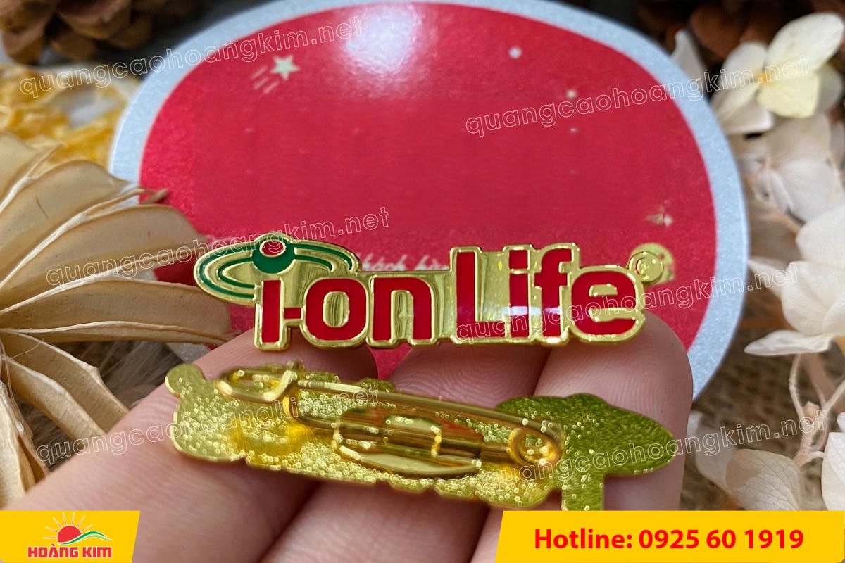 huy hieu duc ma vang 24k cat be theo hinh logo 159 - HUY HIỆU Đ&Uacute;C MẠ V&Agrave;NG 24K CẮT BẾ THEO LOGO CAO CẤP