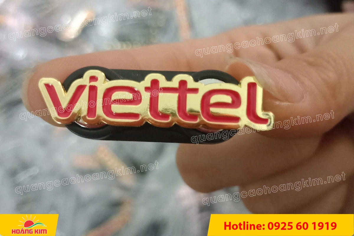 huy hieu duc ma vang 24k cat be theo hinh logo 163 - HUY HIỆU Đ&Uacute;C MẠ V&Agrave;NG 24K CẮT BẾ THEO LOGO CAO CẤP