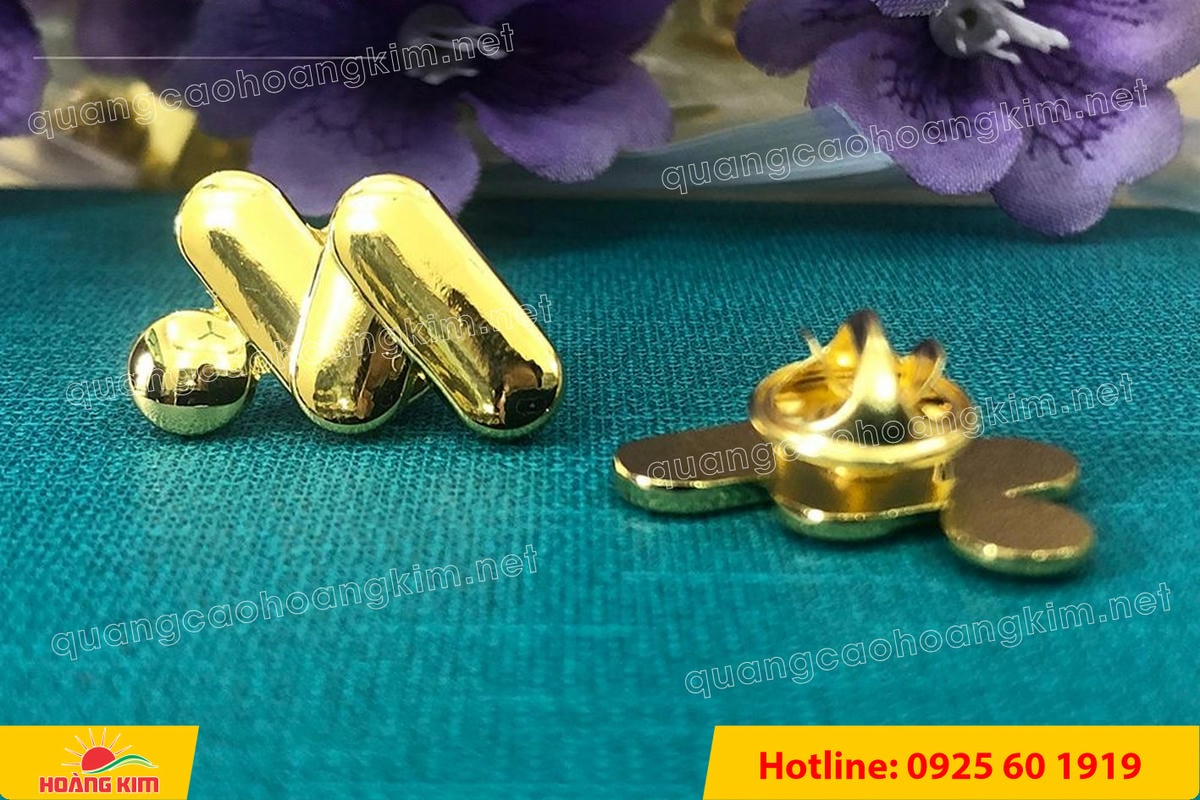 huy hieu duc ma vang 24k cat be theo hinh logo 179 - HUY HIỆU Đ&Uacute;C MẠ V&Agrave;NG 24K CẮT BẾ THEO LOGO CAO CẤP