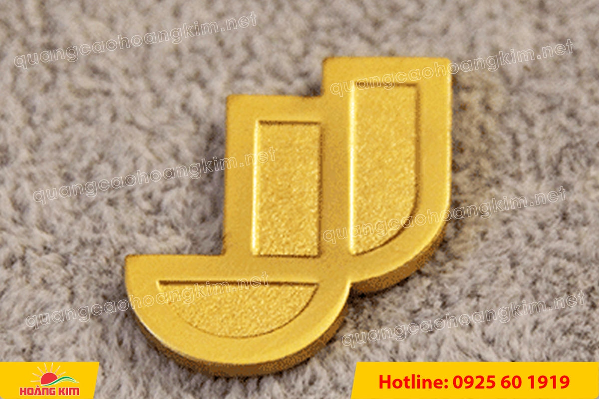 huy hieu duc ma vang 24k cat be theo hinh logo 230 - HUY HIỆU Đ&Uacute;C MẠ V&Agrave;NG 24K CẮT BẾ THEO LOGO CAO CẤP
