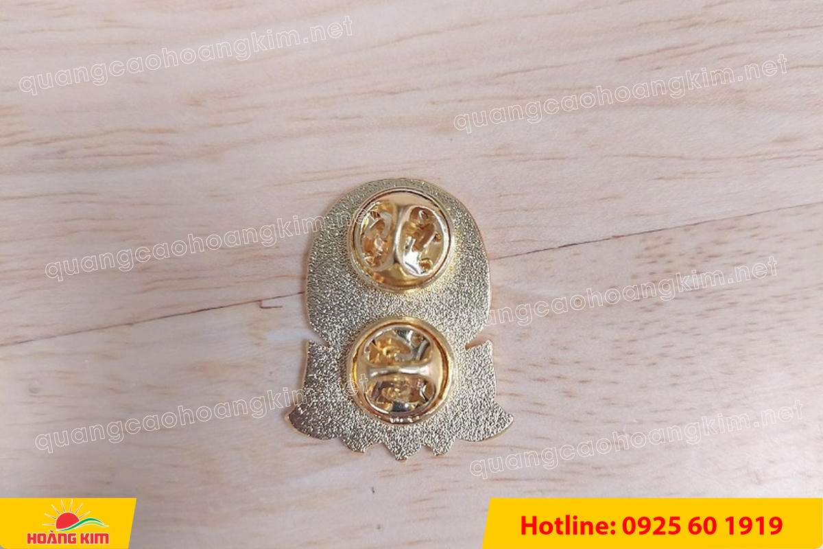 huy hieu duc ma vang 24k cat be theo hinh logo 233 - HUY HIỆU Đ&Uacute;C MẠ V&Agrave;NG 24K CẮT BẾ THEO LOGO CAO CẤP