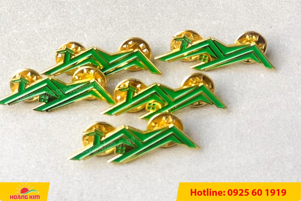 huy hieu duc ma vang 24k cat be theo hinh logo 236 - HUY HIỆU Đ&Uacute;C MẠ V&Agrave;NG 24K CẮT BẾ THEO LOGO CAO CẤP