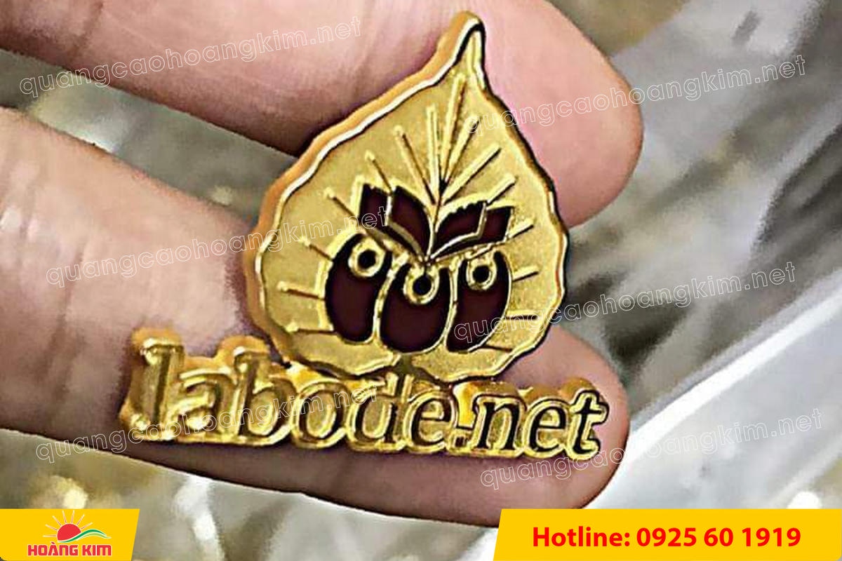 huy hieu duc ma vang 24k cat be theo hinh logo 264 - HUY HIỆU Đ&Uacute;C MẠ V&Agrave;NG 24K CẮT BẾ THEO LOGO CAO CẤP
