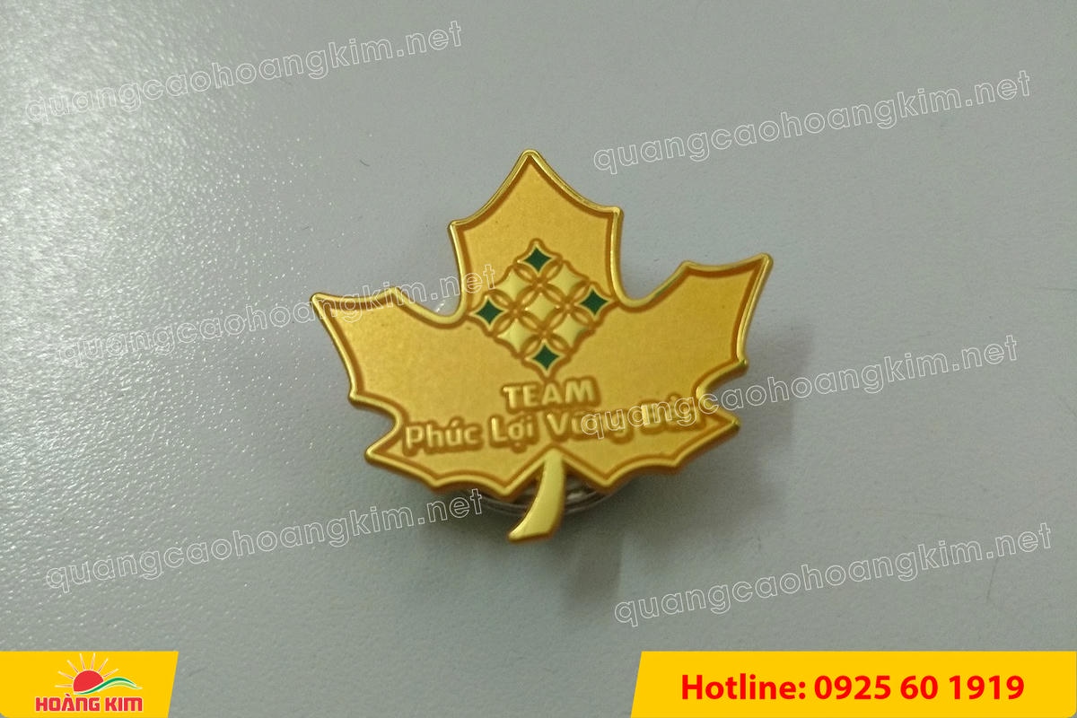 huy hieu duc ma vang 24k cat be theo hinh logo 34 - HUY HIỆU Đ&Uacute;C MẠ V&Agrave;NG 24K CẮT BẾ THEO LOGO CAO CẤP