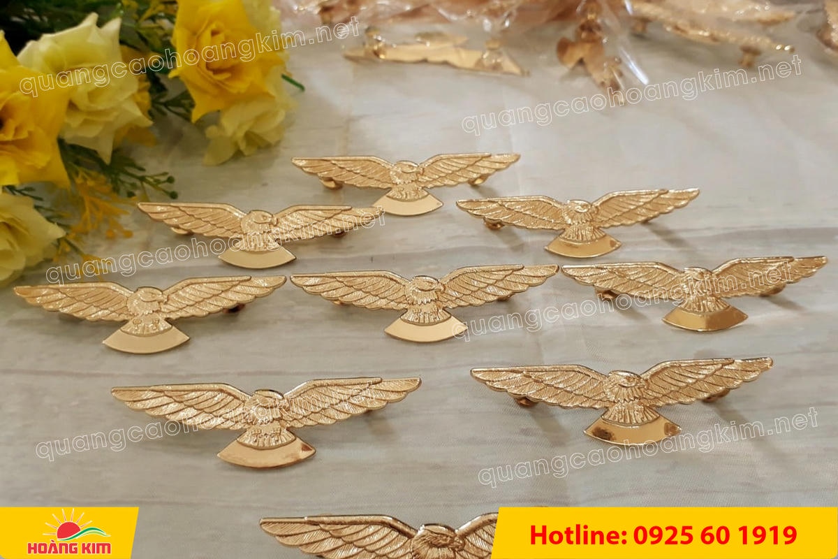 huy hieu duc ma vang 24k cat be theo hinh logo 86 - HUY HIỆU Đ&Uacute;C MẠ V&Agrave;NG 24K CẮT BẾ THEO LOGO CAO CẤP