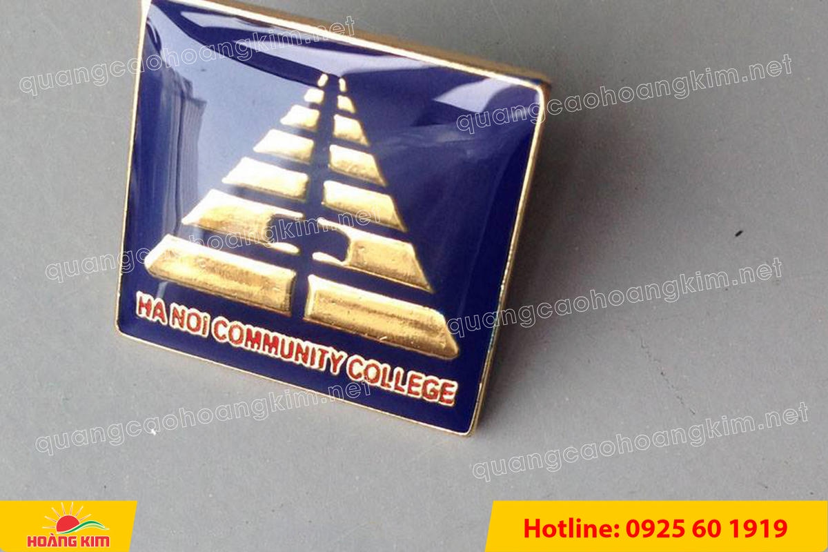 huy hieu duc ma vang an mon logo 2 - HUY HIỆU Đ&Uacute;C MẠ V&Agrave;NG ĂN M&Ograve;N ĐỔ M&Agrave;U &ndash; SẮC N&Eacute;T TỪNG CHI TIẾT LOGO