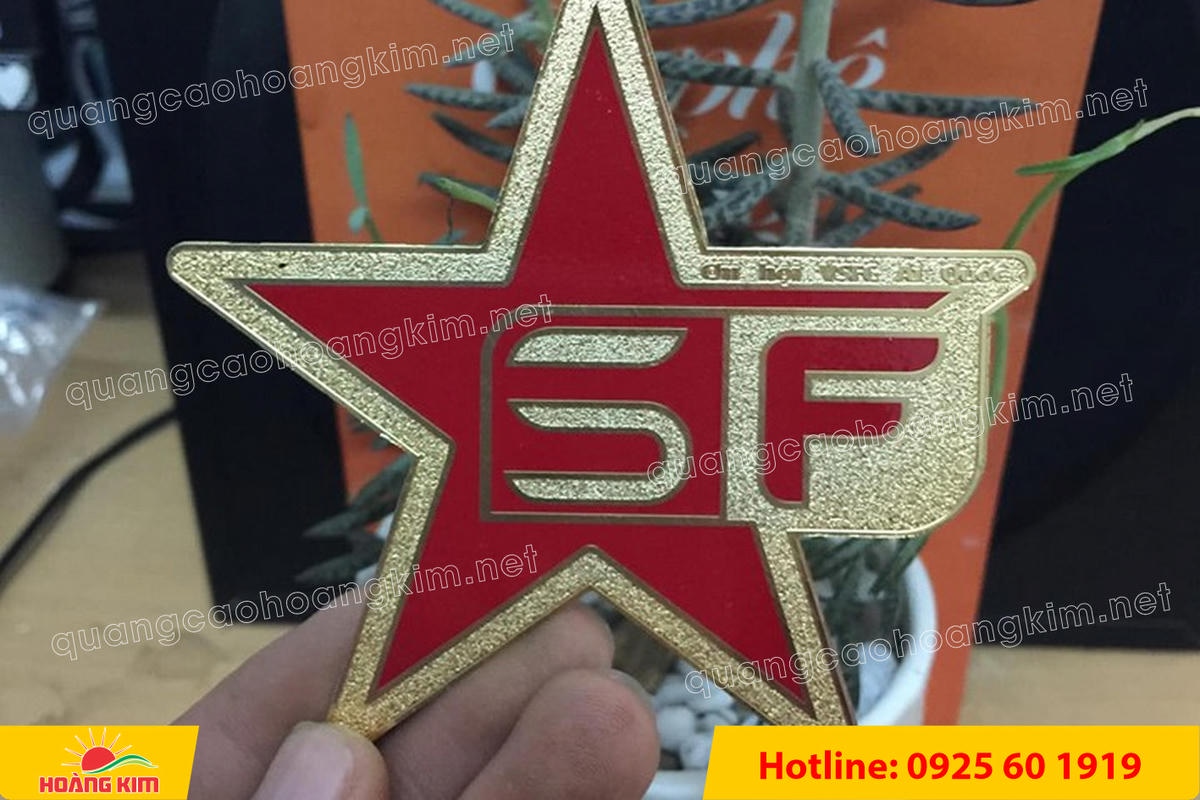 huy hieu duc ma vang an mon logo 20 - HUY HIỆU Đ&Uacute;C MẠ V&Agrave;NG ĂN M&Ograve;N ĐỔ M&Agrave;U &ndash; SẮC N&Eacute;T TỪNG CHI TIẾT LOGO