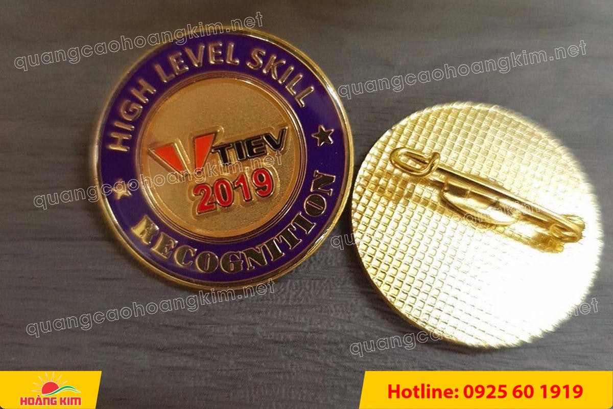 huy hieu duc ma vang an mon logo 31 - HUY HIỆU Đ&Uacute;C MẠ V&Agrave;NG ĂN M&Ograve;N ĐỔ M&Agrave;U &ndash; SẮC N&Eacute;T TỪNG CHI TIẾT LOGO