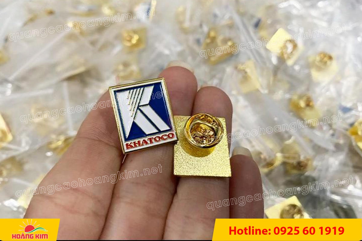 huy hieu duc ma vang an mon logo 55 - HUY HIỆU Đ&Uacute;C MẠ V&Agrave;NG ĂN M&Ograve;N ĐỔ M&Agrave;U &ndash; SẮC N&Eacute;T TỪNG CHI TIẾT LOGO