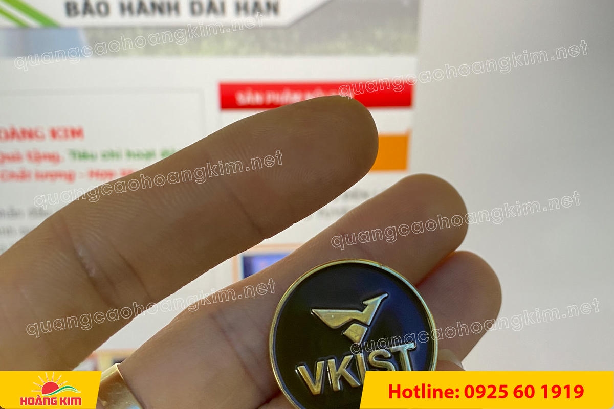 huy hieu duc ma vang an mon logo 93 - HUY HIỆU Đ&Uacute;C MẠ V&Agrave;NG ĂN M&Ograve;N ĐỔ M&Agrave;U &ndash; SẮC N&Eacute;T TỪNG CHI TIẾT LOGO