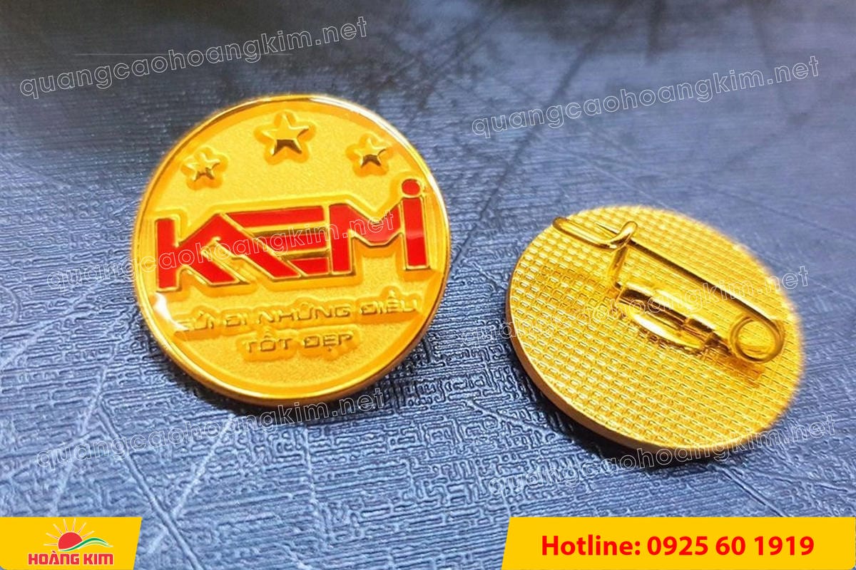 huy hieu duc ma vang dap noi 3d cao cap theo logo 125 - HUY HIỆU Đ&Uacute;C MẠ V&Agrave;NG DẬP NỔI 3D CAO CẤP THEO LOGO