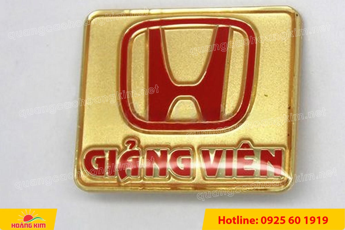 huy hieu duc ma vang dap noi 3d cao cap theo logo 138 - HUY HIỆU Đ&Uacute;C MẠ V&Agrave;NG DẬP NỔI 3D CAO CẤP THEO LOGO