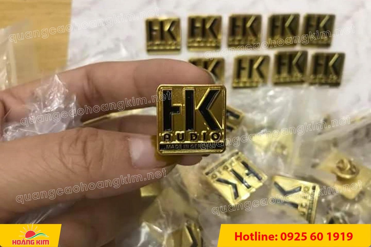 huy hieu duc ma vang dap noi 3d cao cap theo logo 144 - HUY HIỆU Đ&Uacute;C MẠ V&Agrave;NG DẬP NỔI 3D CAO CẤP THEO LOGO