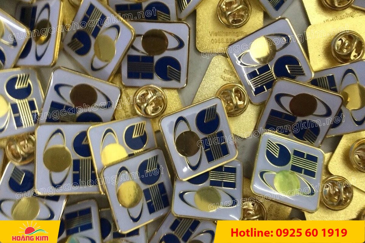 huy hieu duc ma vang dap noi 3d cao cap theo logo 146 - HUY HIỆU Đ&Uacute;C MẠ V&Agrave;NG DẬP NỔI 3D CAO CẤP THEO LOGO