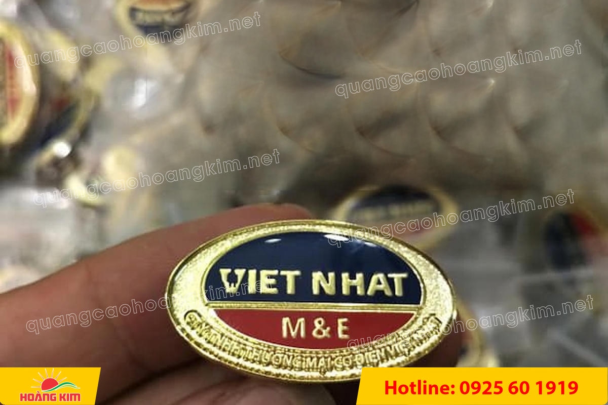 huy hieu duc ma vang dap noi 3d cao cap theo logo 27 - HUY HIỆU Đ&Uacute;C MẠ V&Agrave;NG DẬP NỔI 3D CAO CẤP THEO LOGO