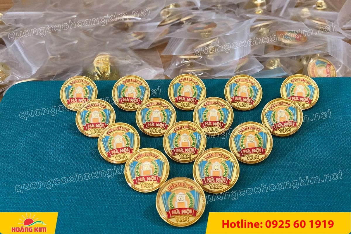 huy hieu duc ma vang dap noi 3d cao cap theo logo 95 - HUY HIỆU Đ&Uacute;C MẠ V&Agrave;NG DẬP NỔI 3D CAO CẤP THEO LOGO