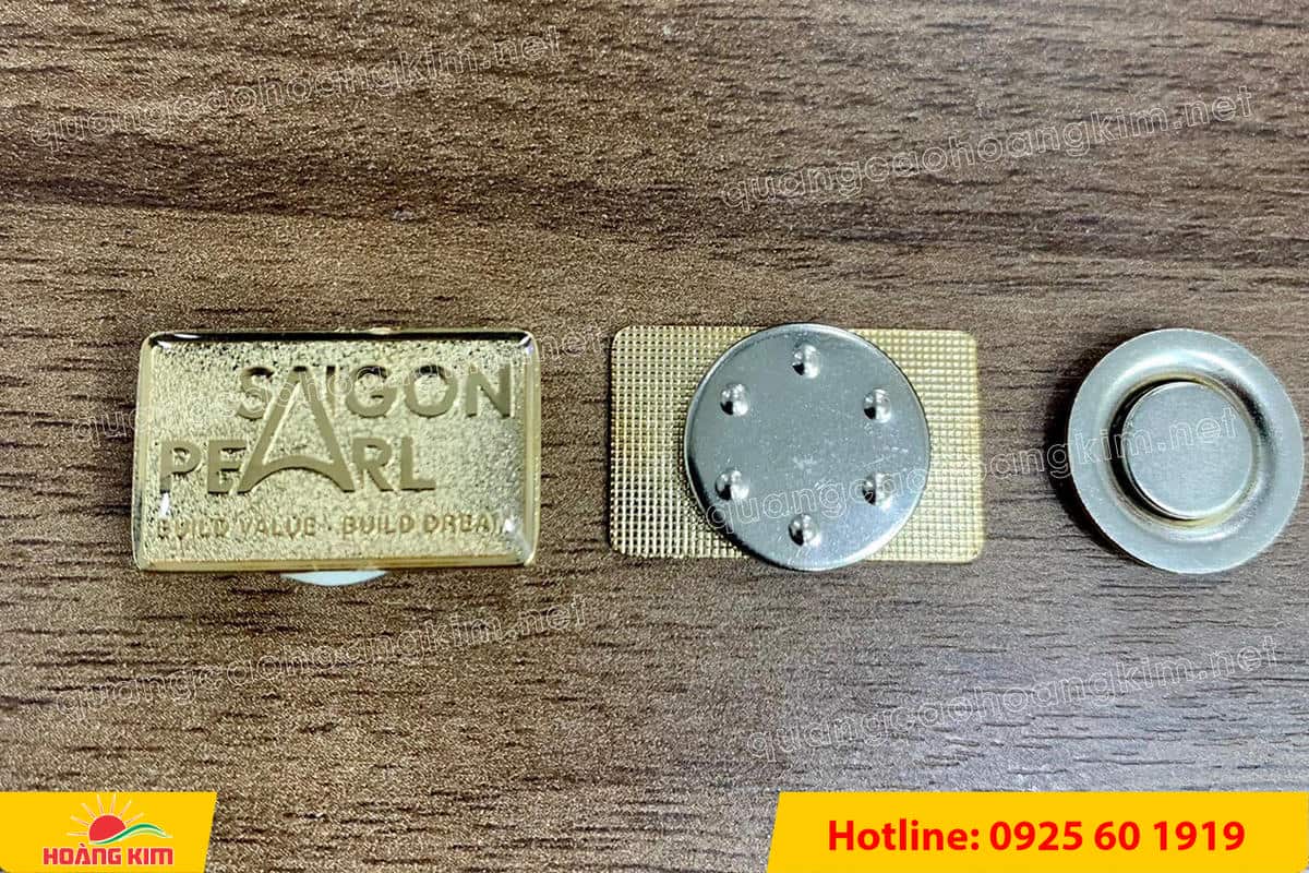 huy hieu logo duc cai ao nen vang si san ma vang 24k 105 - HUY HIỆU MẠ V&Agrave;NG 24K CAO CẤP &ndash; Đ&Uacute;C LOGO NỀN C&Aacute;T SẦN SANG TRỌNG