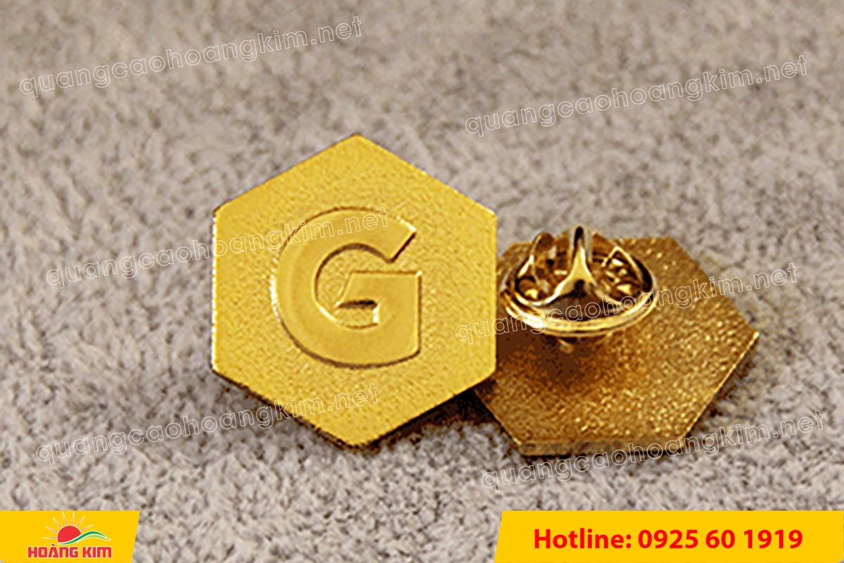 huy hieu logo duc cai ao nen vang si san ma vang 24k 131 - HUY HIỆU MẠ V&Agrave;NG 24K CAO CẤP &ndash; Đ&Uacute;C LOGO NỀN C&Aacute;T SẦN SANG TRỌNG